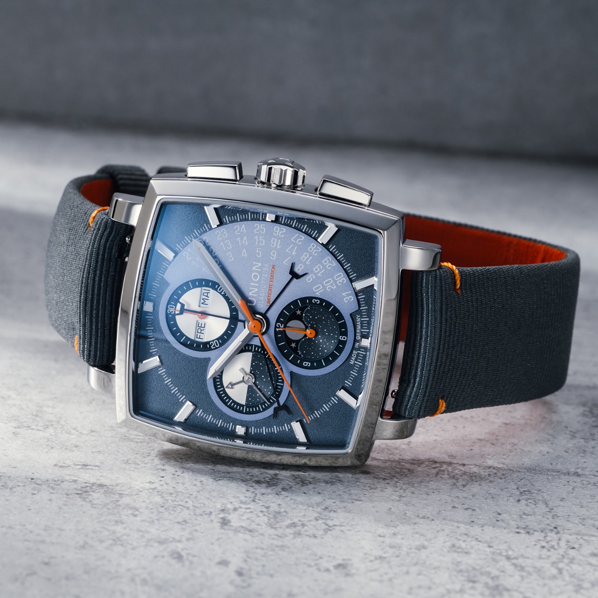 Averin Chronograph Mondphase Limitierte Edition