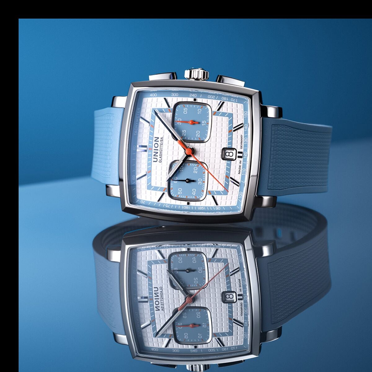Averin Chronograph light blue with additional straps UNION