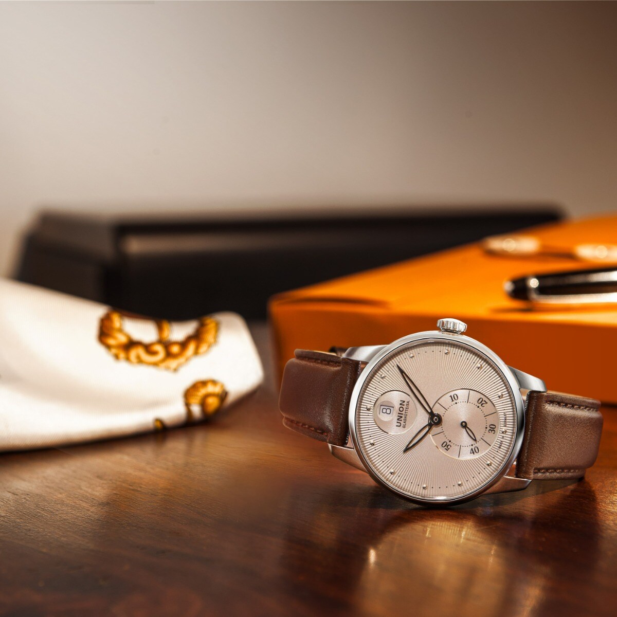 Seris Small Second Seris Small Second