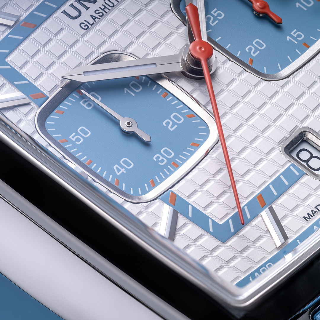 Clear lines. Clear time. Clear message.